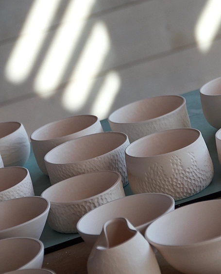 À l'atelier - Au creux des mains - Emmanuelle Cadoret, céramiste